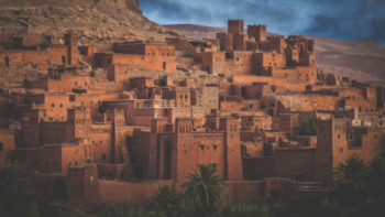 Photo de la ville de aït-ben-haddou dans le Sud du Maroc, étape d'un circuit 4x4